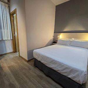 Habitación Doble Pequeña